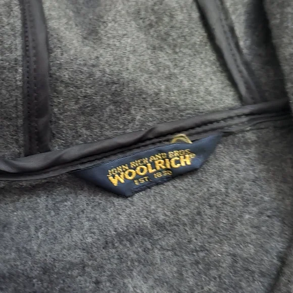 Rare Vintage Woolrich Wool Blend Hooded Poncho - Picture 9 of 9